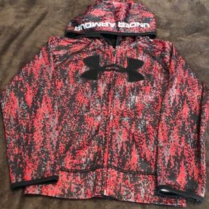 UA boys 7 complete outfit